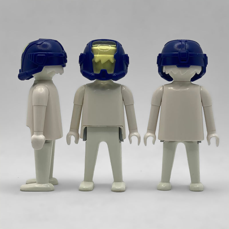 Playmobil Casco Espacial de Soldado CAS091 visto de perfil, de frente y por detrás