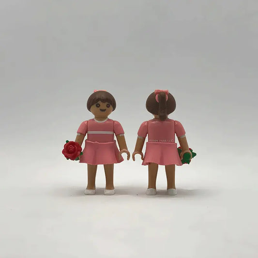 Playmobil Niña Vestido Rosa con Rosa Roja FCO951