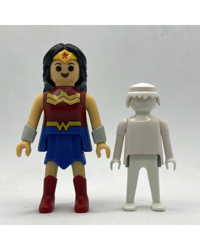 Playmobil Wonder Woman Promocional Kinder Sorpresa Maxi
