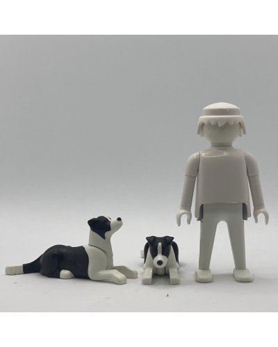 Playmobil Perro Blanco y Negro tumbado