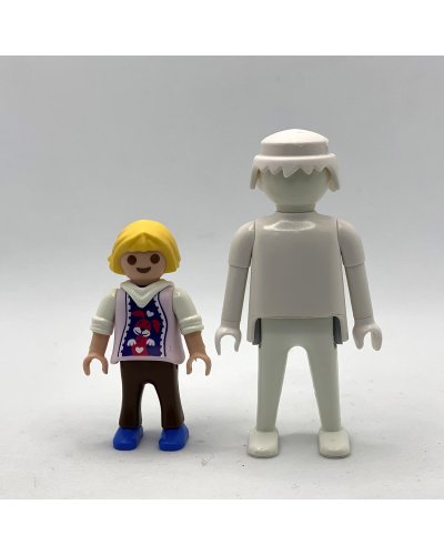 Playmobil Niña Rubia