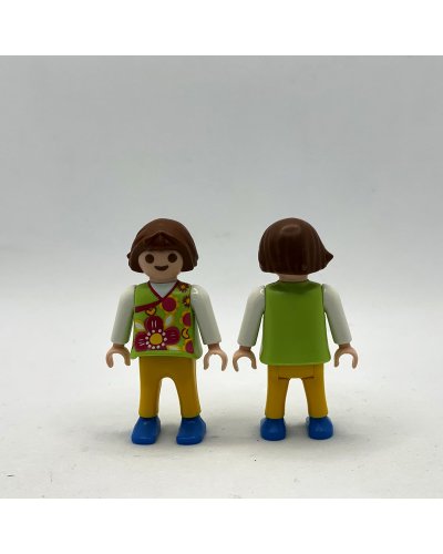 Playmobil Niña Morena