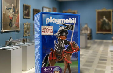 Playmobil caballero museo, una caja descatalogada, nueva en perfectas condiciones. Nunca abierta. Referencia 4906. Playmobil caballero museo, una caja descatalogada, nueva en perfectas condiciones. Nunca abierta. Referencia 4906.