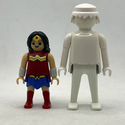 Playmobil Wonder Woman Promocional Kinder Sorpresa Mini