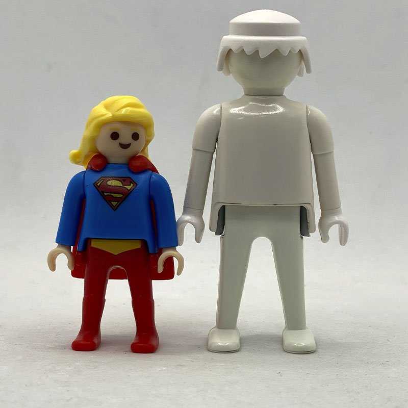 Playmobil Supergirl Promocional Kinder Sorpresa Mini