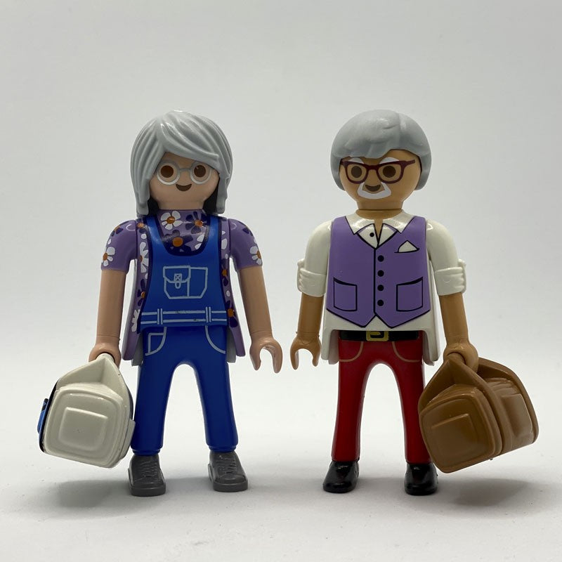 Playmobil Pareja de Abuelos Viajeros
