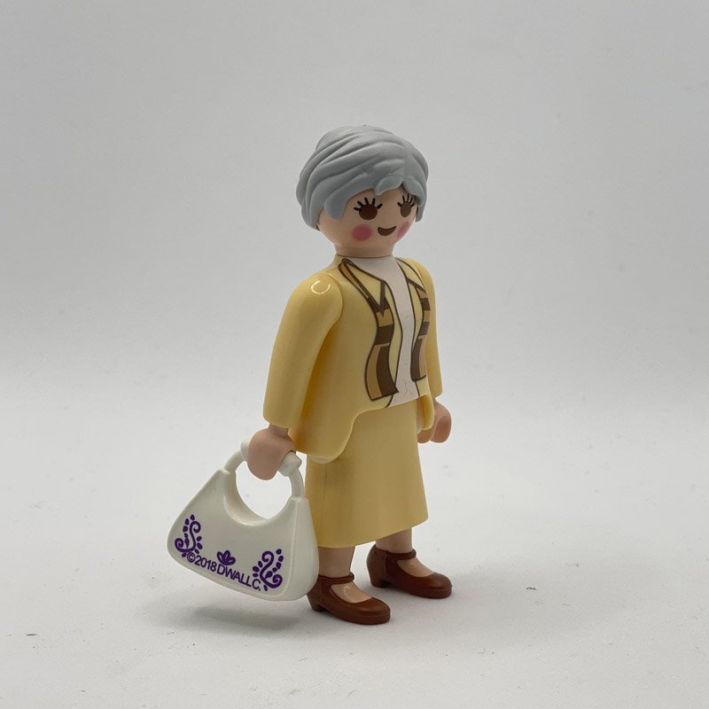 Playmobil Abuela con traje
