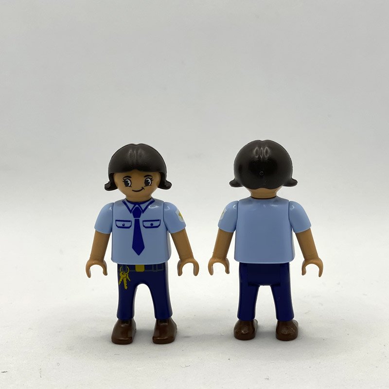 Playmobil Nina Policia