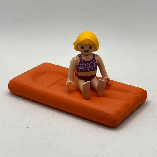 Playmobil nina con colchoneta