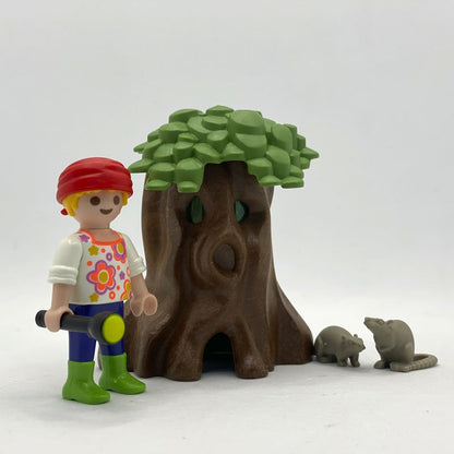 Playmobil Nina en el Bosque en Halloween