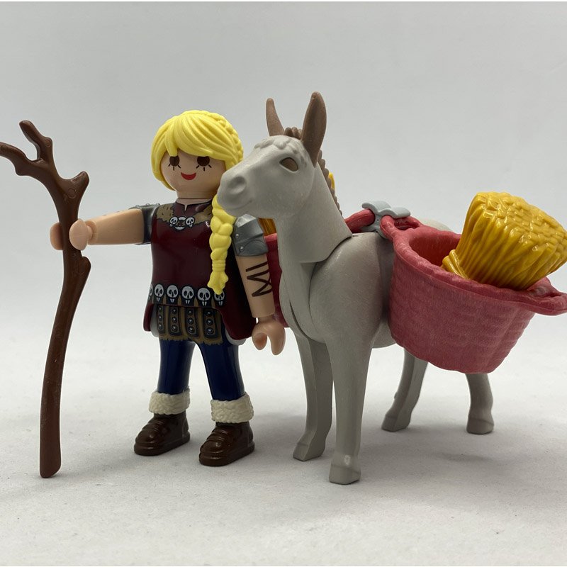 Playmobil Aldeana Pastora con Burro