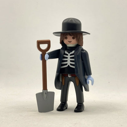 Playmobil Enterrador Zombie con Pala