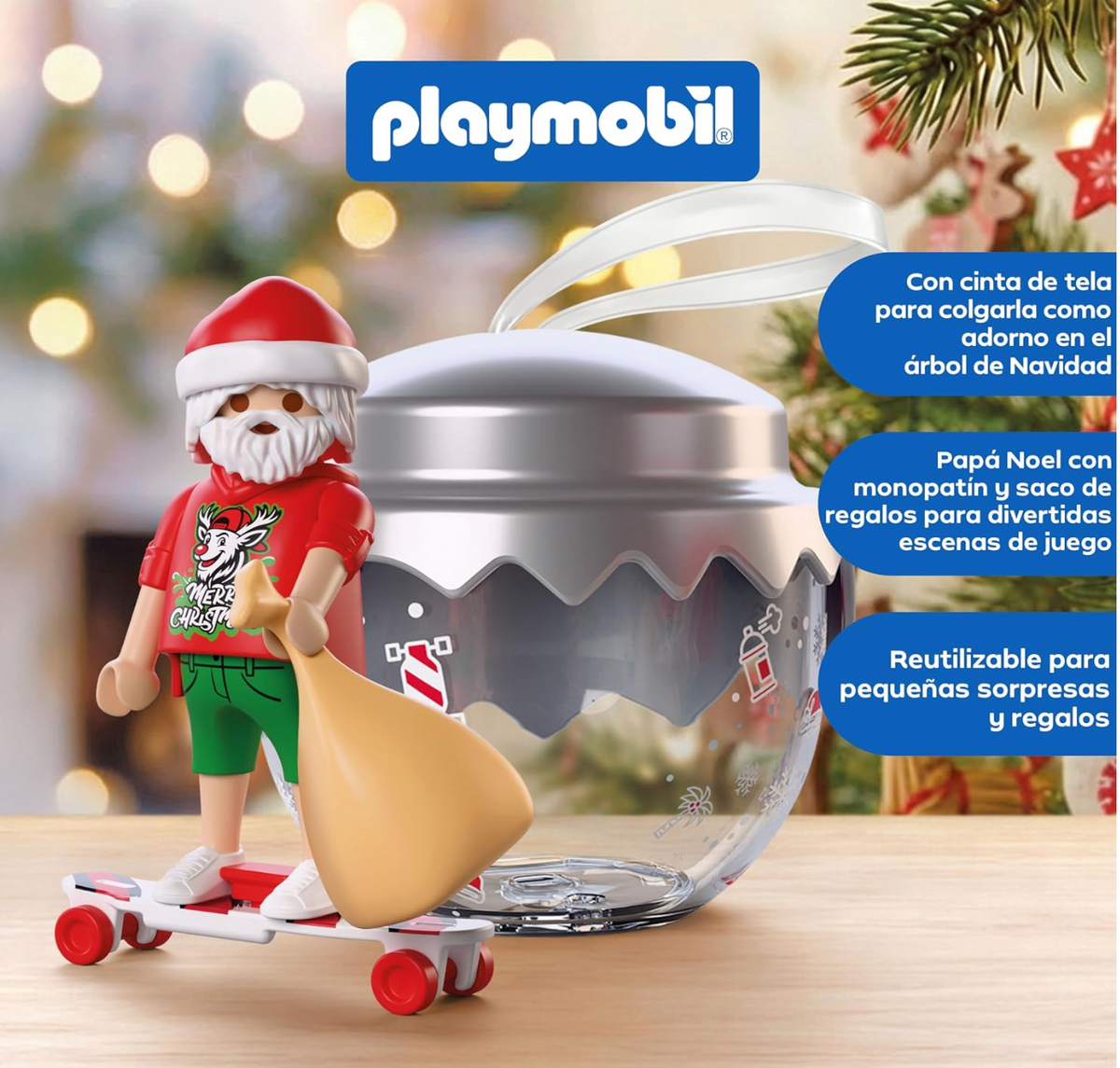 Figura de Papá Noel skater del Playmobil 72221 con sudadera Merry Christmas, bermudas verdes, saco de regalos y monopatín junto a la bola
