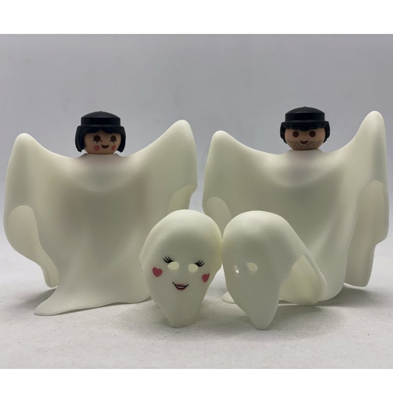 Playmobil Familia Fantasmas FCO805