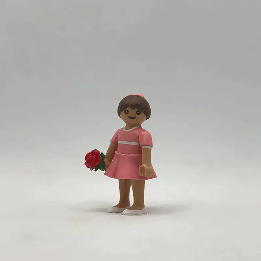 Playmobil Niña Vestido Rosa con Rosa Roja FCO951
