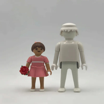 Playmobil Niña Vestido Rosa con Rosa Roja FCO951
