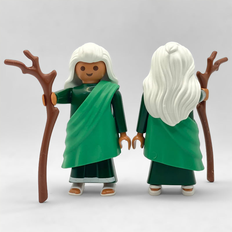 Playmobil Pastor Anciano Belén con Ternero FCO960 visto por delante y por detrás