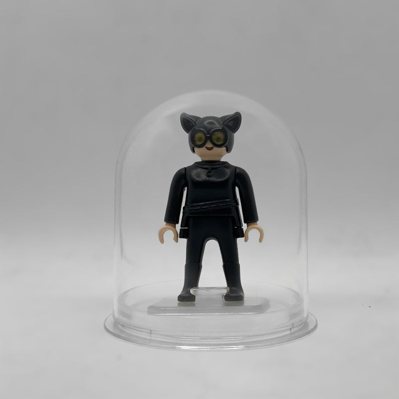 Playmobil Catwoman FCO976 - minifigura DC en urna expositora transparente sobre peana original Playmobil