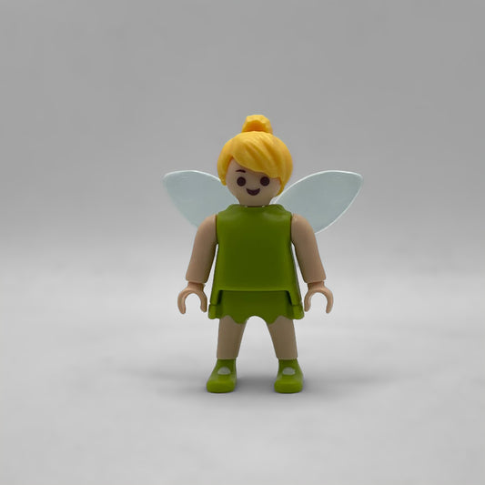 Minifigura Playmobil de Campanilla de Peter Pan, colección Disney de Kinder FCO988: alas transparentes, moño rubio, vestido verde y zapatos con pompón